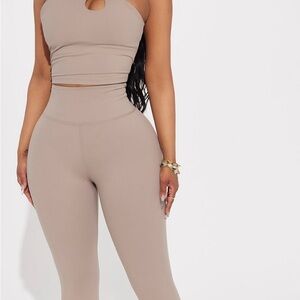 Fashion Nova Tan Leggings High-Waist Seamless